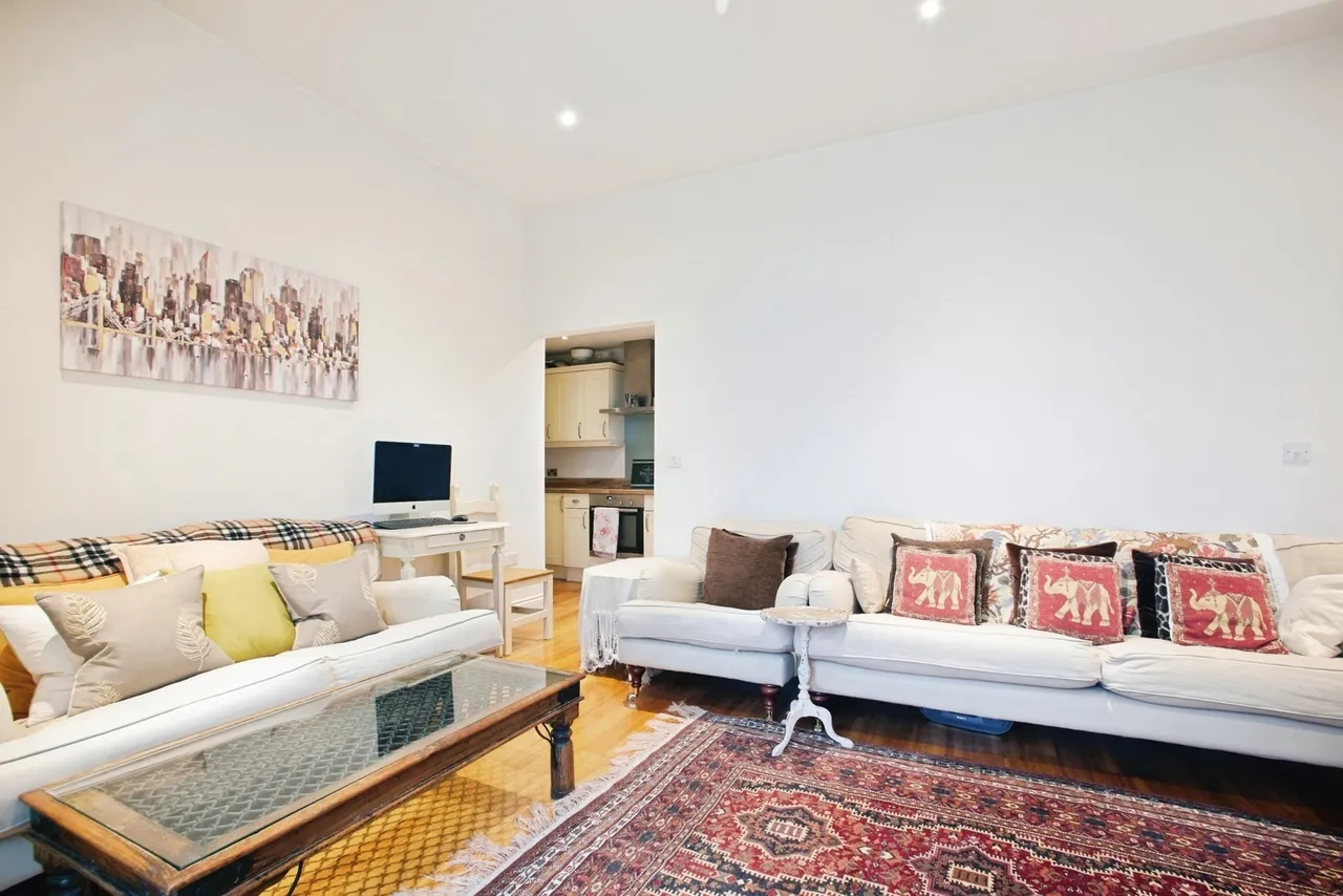 Dodsley Lane, Midhurst, GU29, photo 3