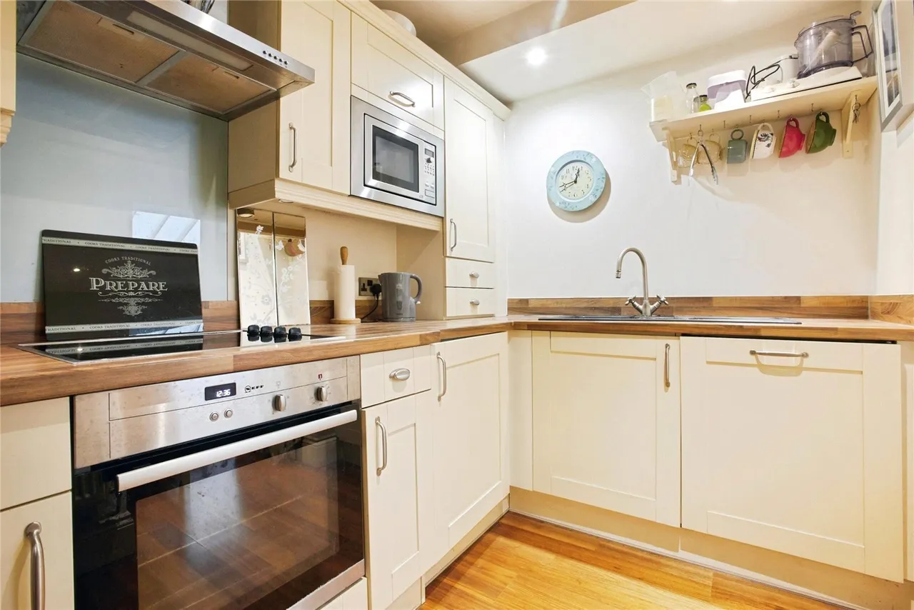 Dodsley Lane, Midhurst, GU29, photo 2