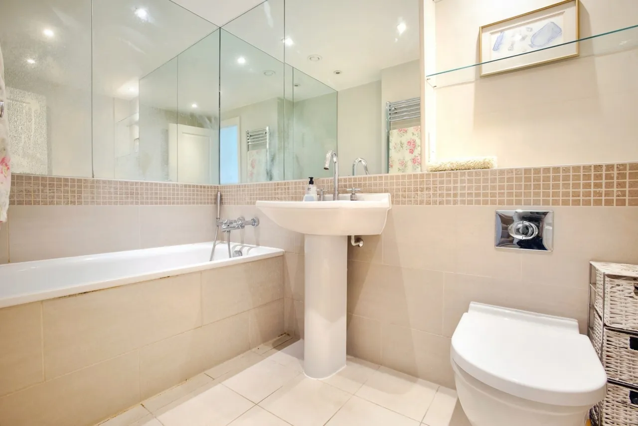 Dodsley Lane, Midhurst, GU29, photo 9