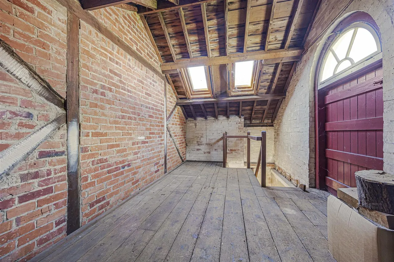 Surley Row, Emmer Green, RG4, photo 11