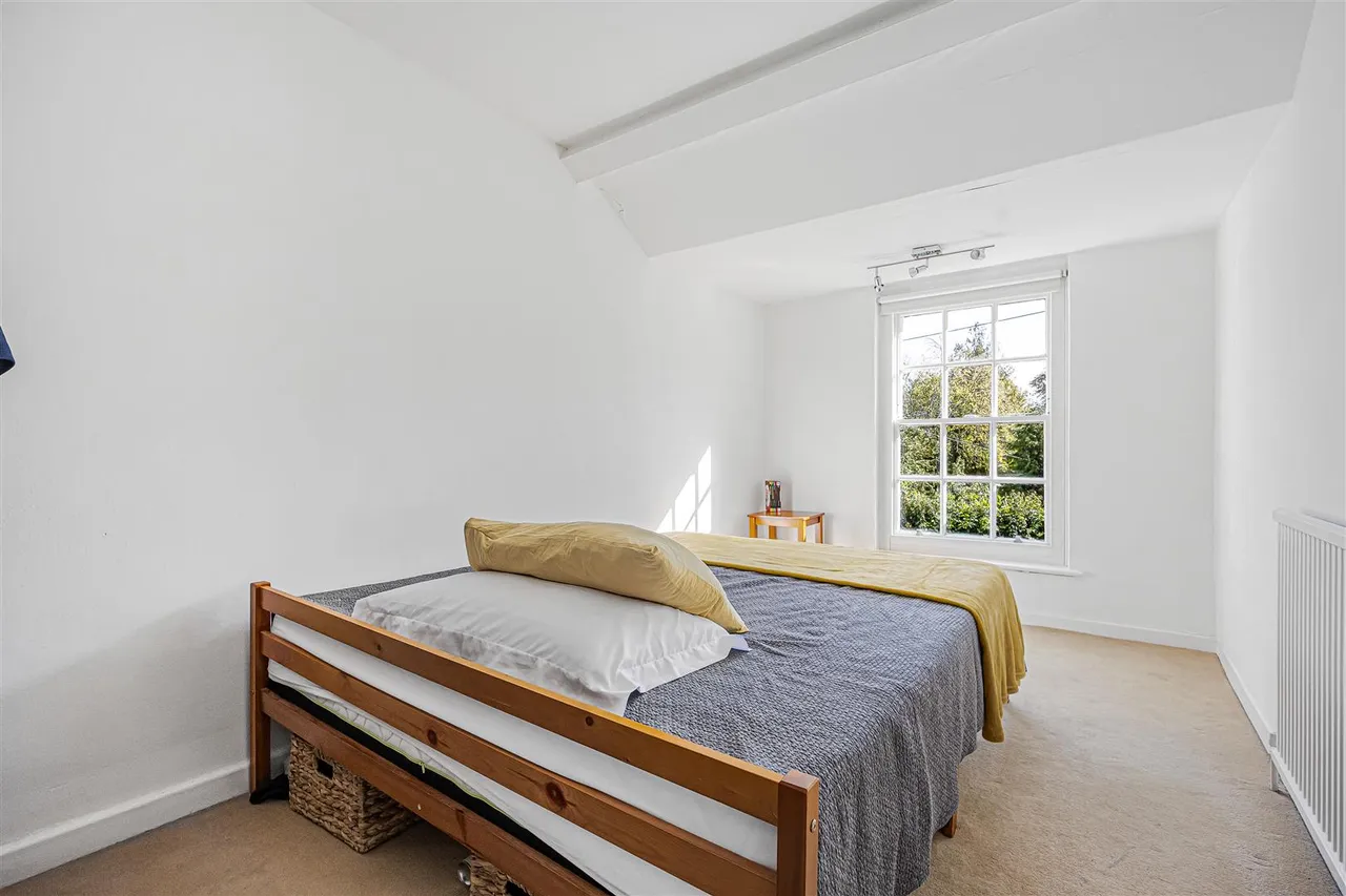 Surley Row, Emmer Green, RG4, photo 8