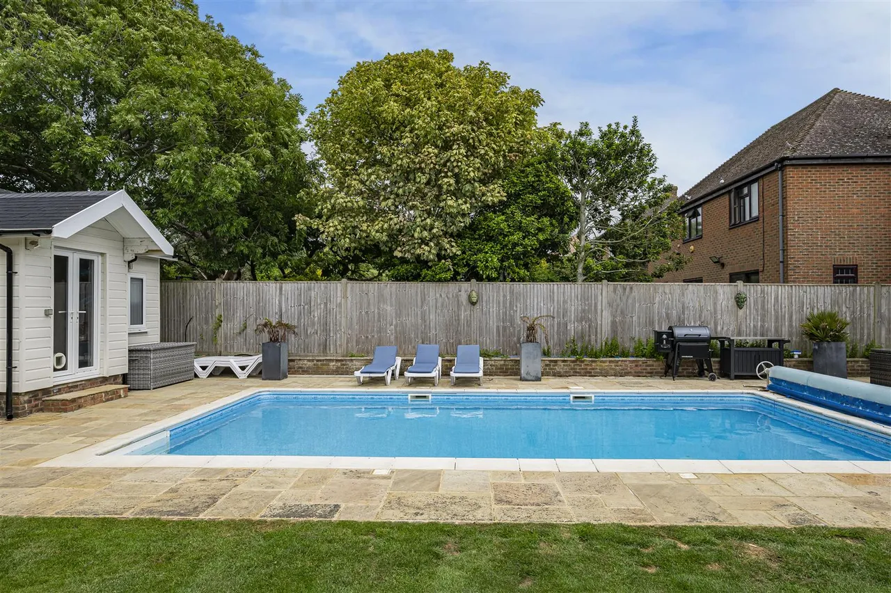 Cuckmere Road, Seaford, photo 44