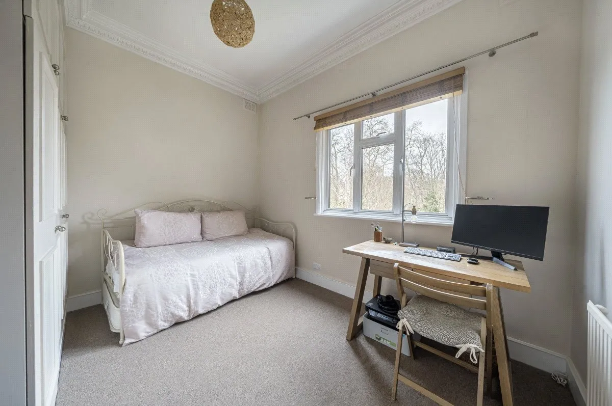 The Glebe, London, SE3, photo 6