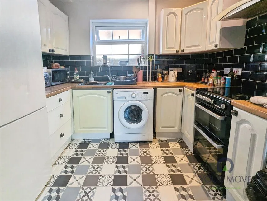 Oak Street, Kirkby-in-Ashfield, NG17, photo 5