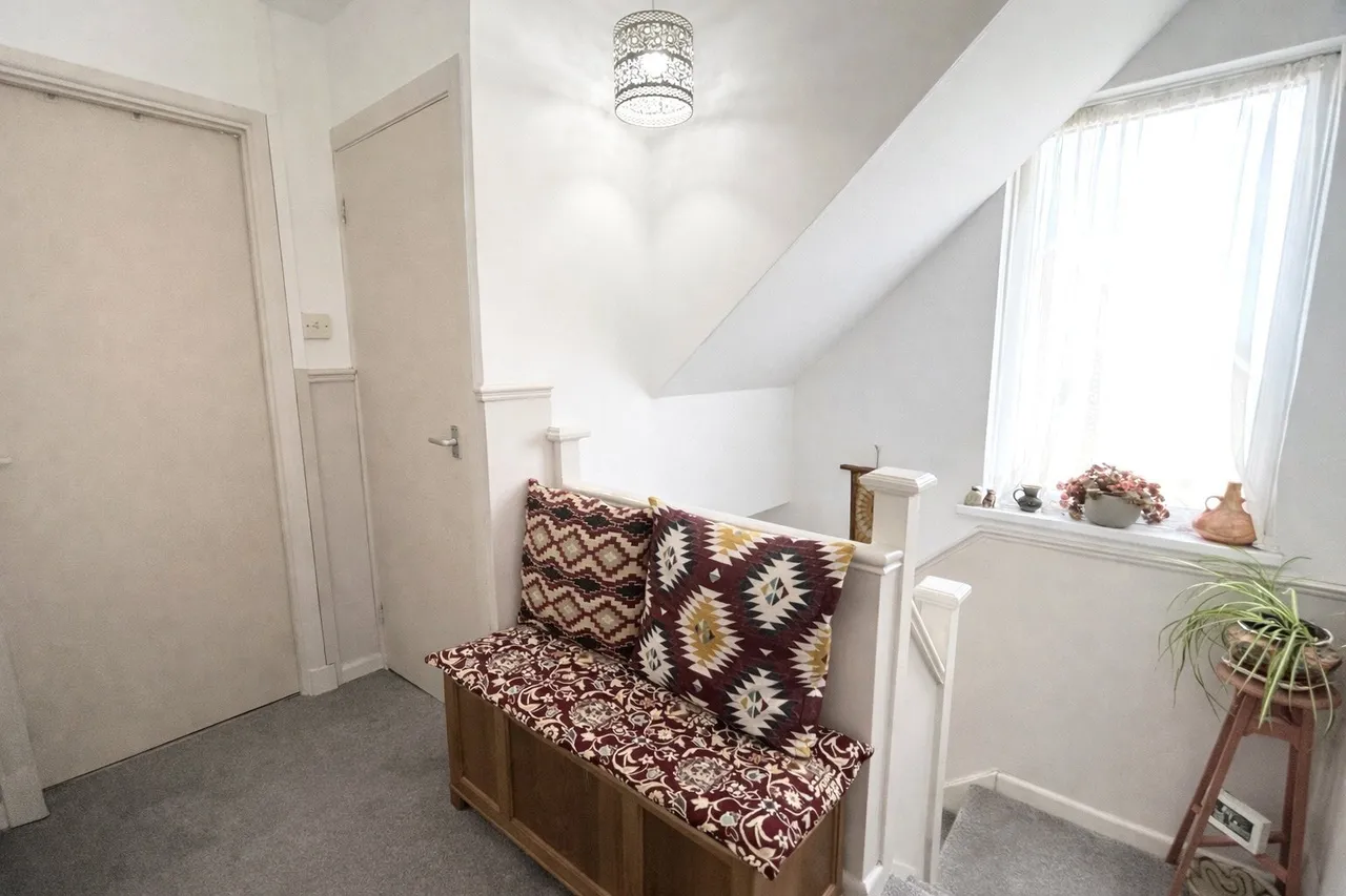 Mount Pleasant Way, Milford Haven, SA73, photo 10