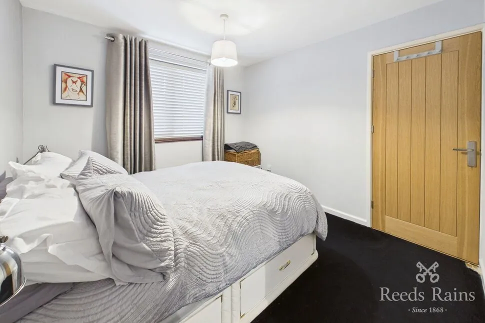 Aylesbury Court, Sheffield, S9, photo 10