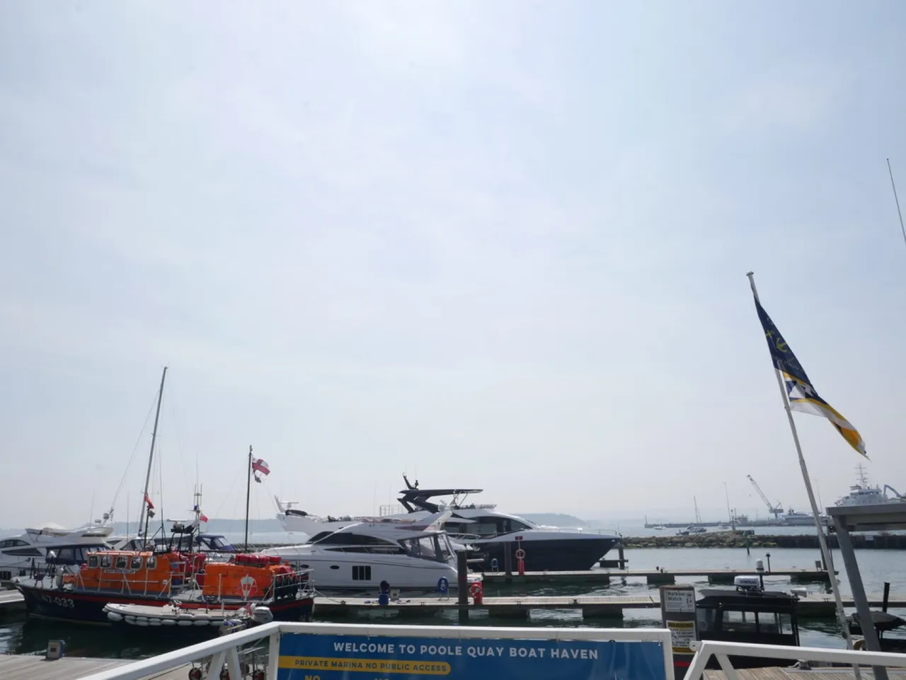 Dolphin Quays, Poole, photo 12