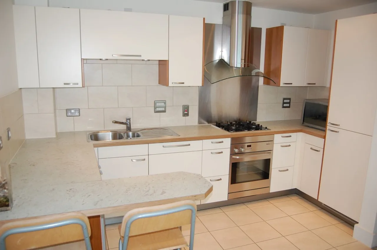 Dolphin Quays, Poole, photo 5