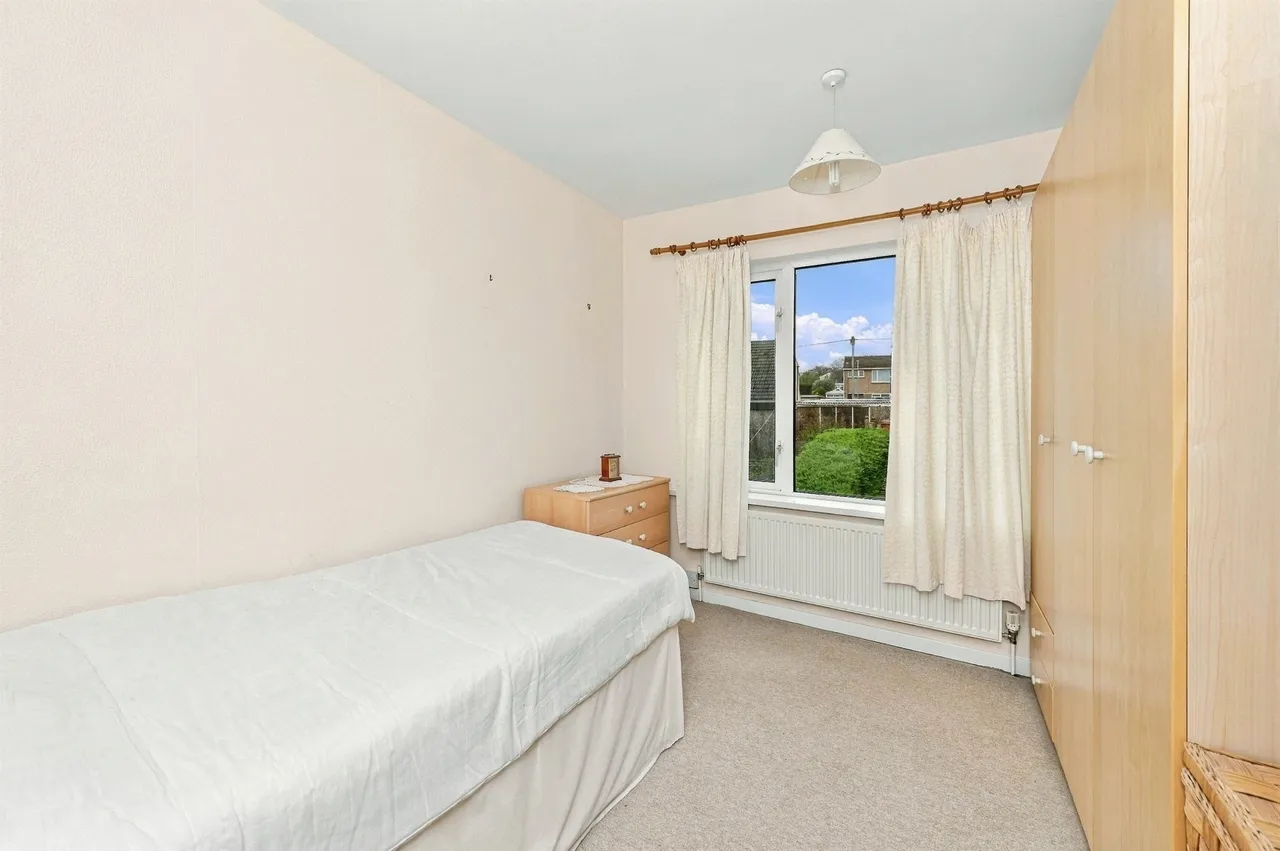 Danebury Road, Brighouse, HD6, photo 10