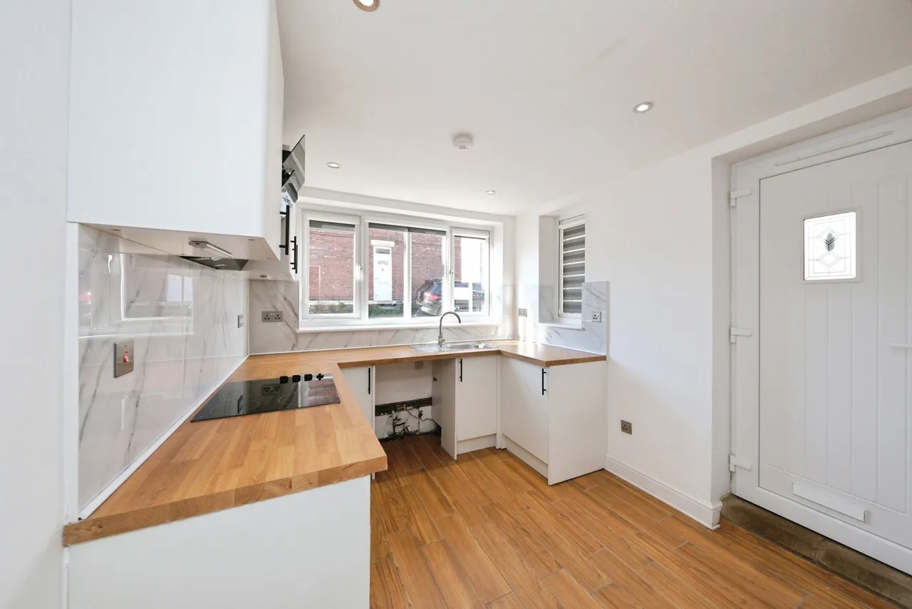 School Terrace, Conisbrough, Doncaster, South Yorkshire, DN12, photo 5