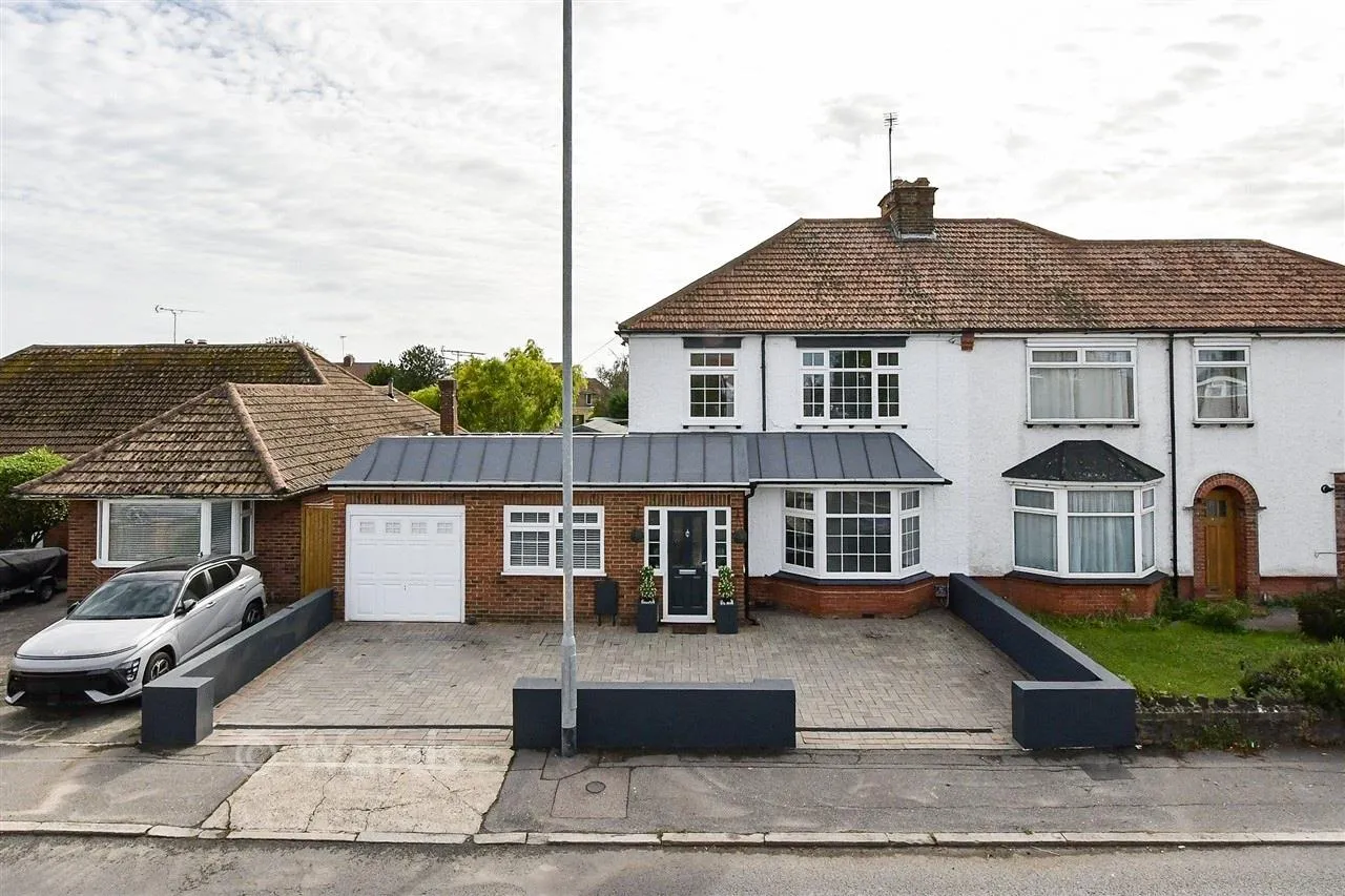 4 bed house for sale, Ramsgate Road, Broadstairs, CT10