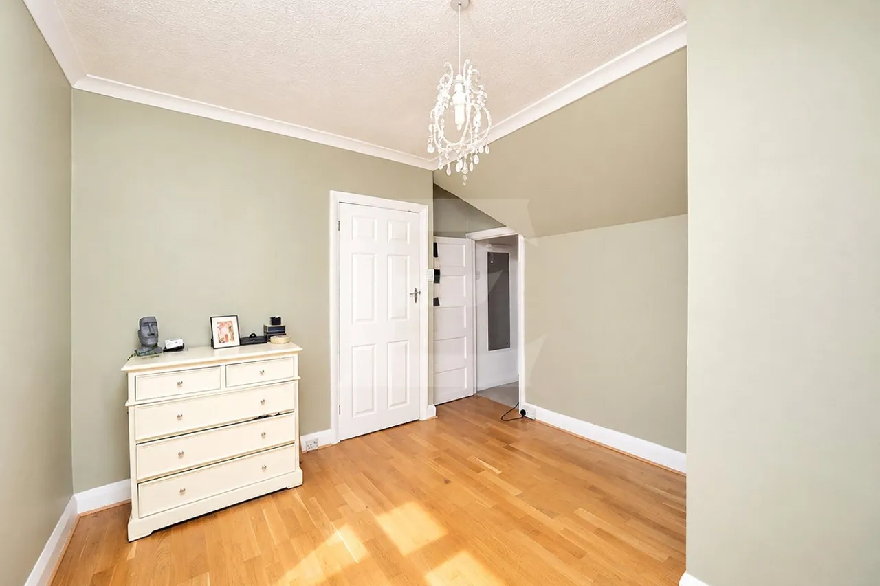 Copthall Gardens, Mill Hill, NW7, photo 19