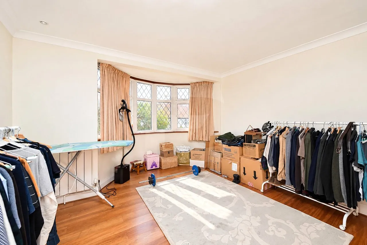 Copthall Gardens, Mill Hill, NW7, photo 17