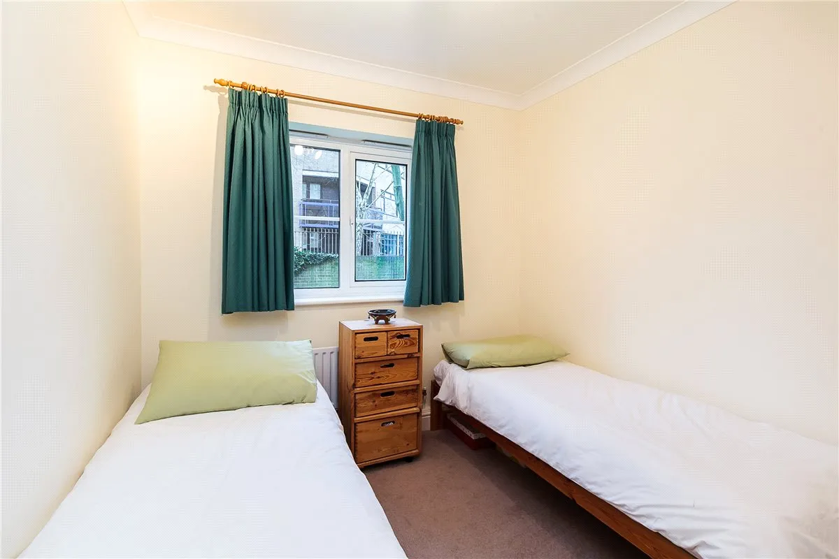 Grandpont Place, Long Ford Close, OX1, photo 9