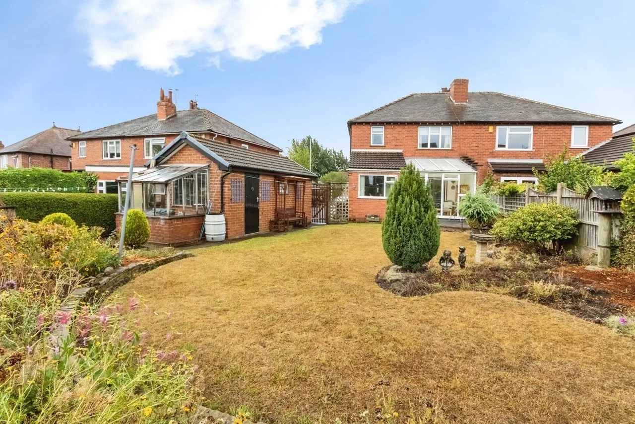 Dewsbury Road, Wakefield, West Yorkshire, WF2, photo 4