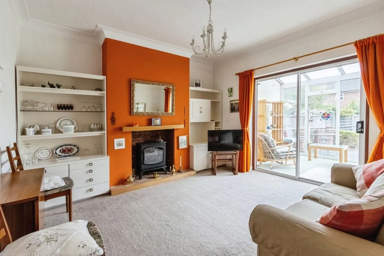 Dewsbury Road, Wakefield, West Yorkshire, WF2, photo 10