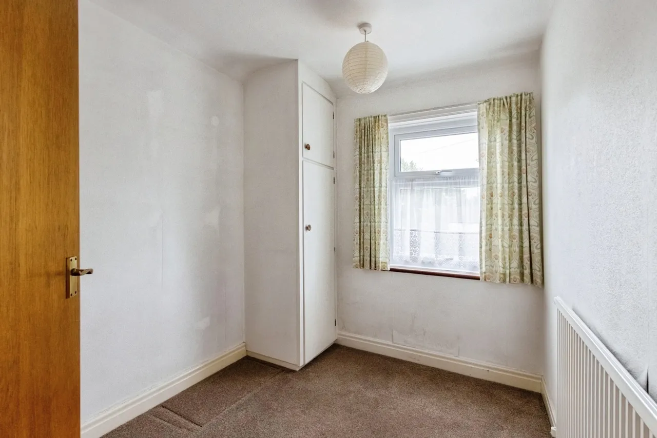 Dewsbury Road, Wakefield, West Yorkshire, WF2, photo 19