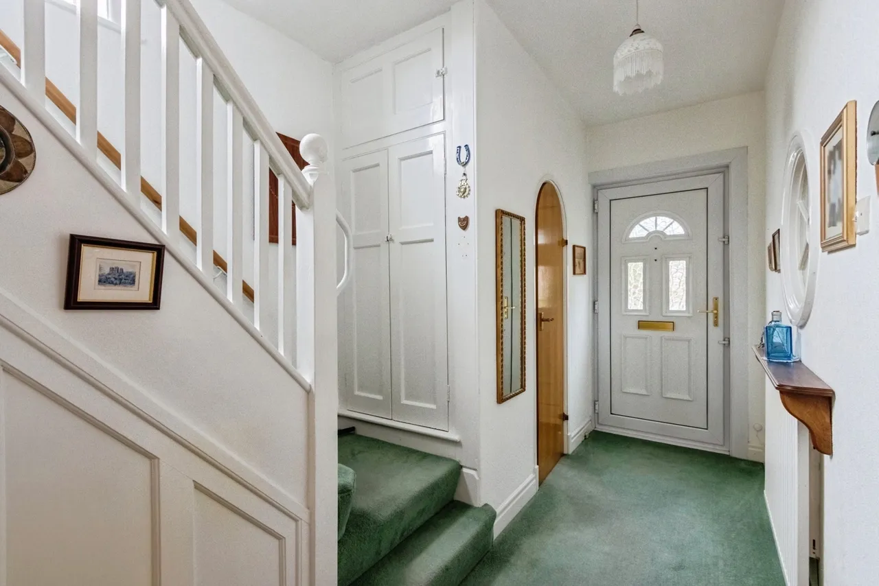 Dewsbury Road, Wakefield, West Yorkshire, WF2, photo 5