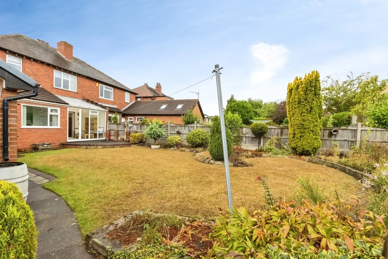 Dewsbury Road, Wakefield, West Yorkshire, WF2, photo 24