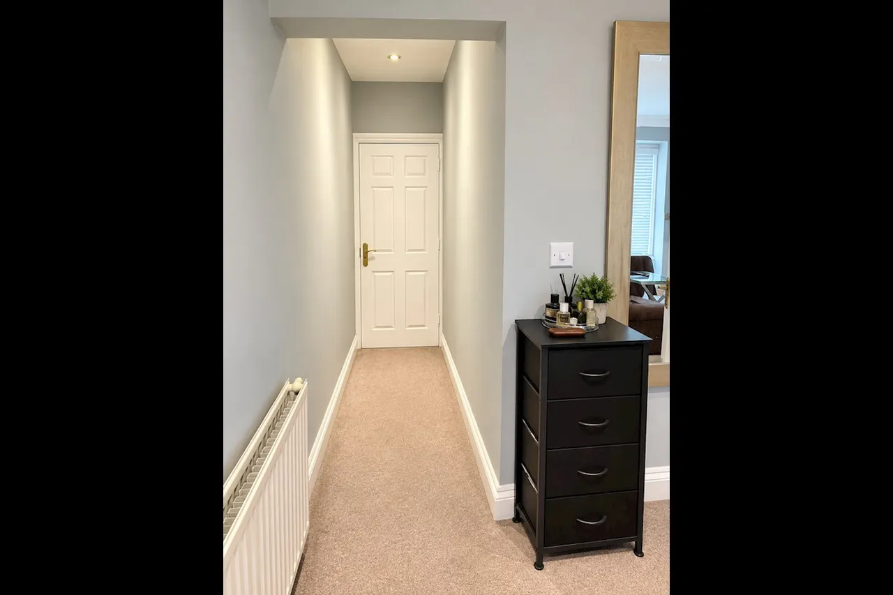 Farnham Road, GU2, photo 5