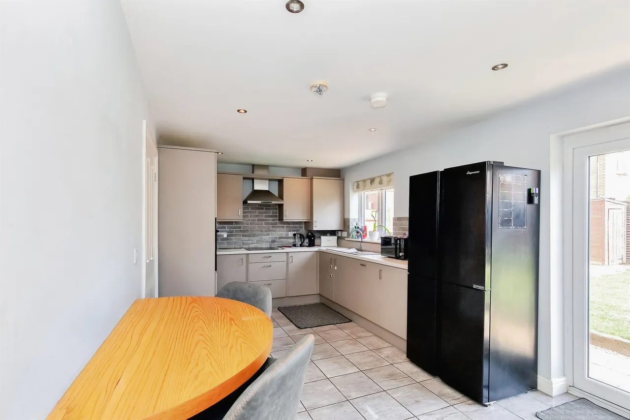 Woburn Drive, Thorney, PE6, photo 10
