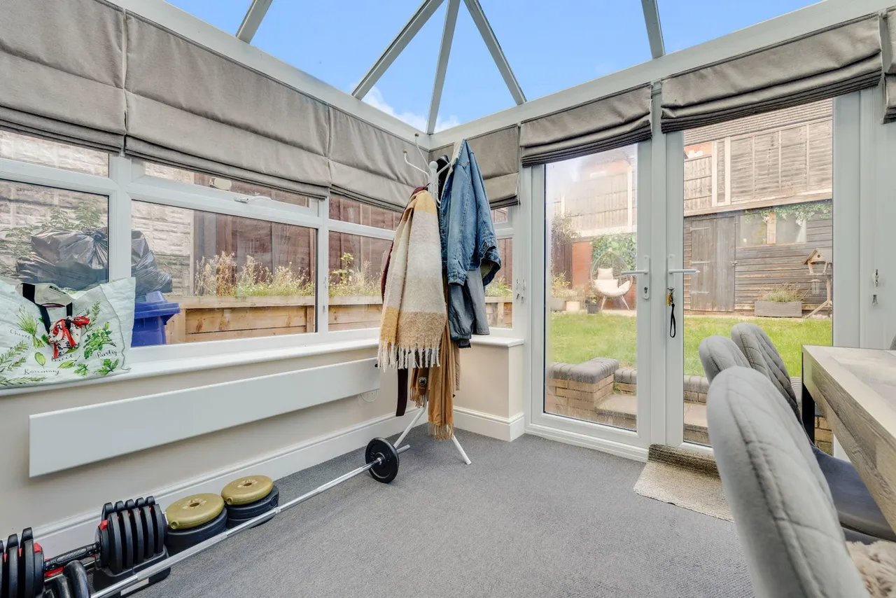 Cowdrey Close, Amblecote, DY8, photo 14