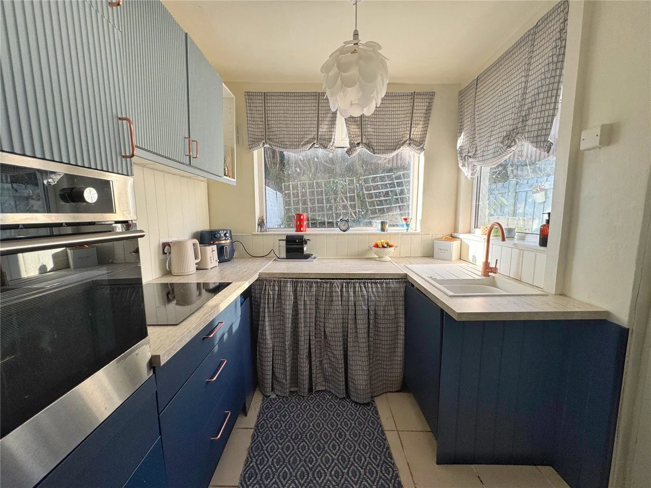 Burnley Road, Weir, OL13, photo 6