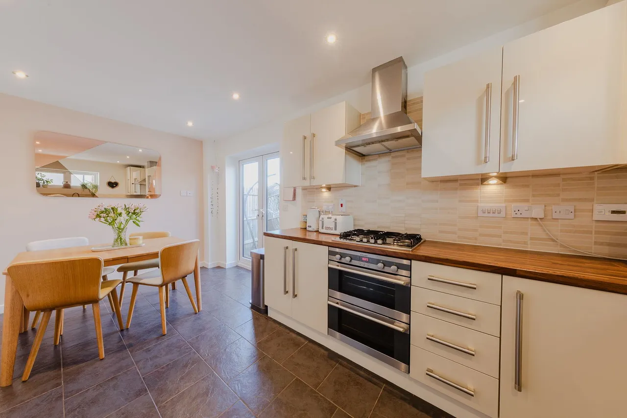Fair Isle View, Oakridge Park, Milton Keynes, MK14, photo 6