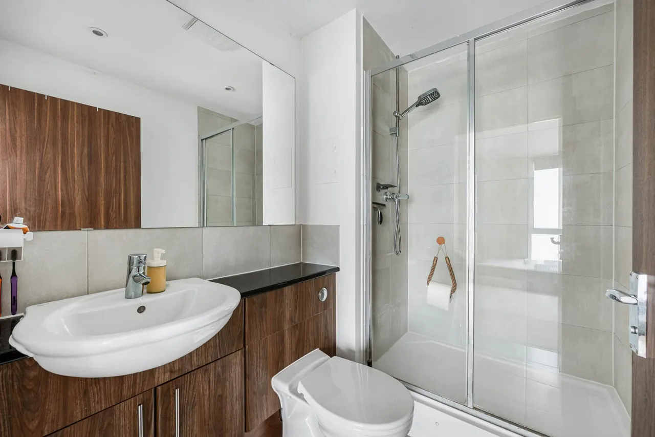 Burgoyne House, Brentford, TW8 0GB, photo 7