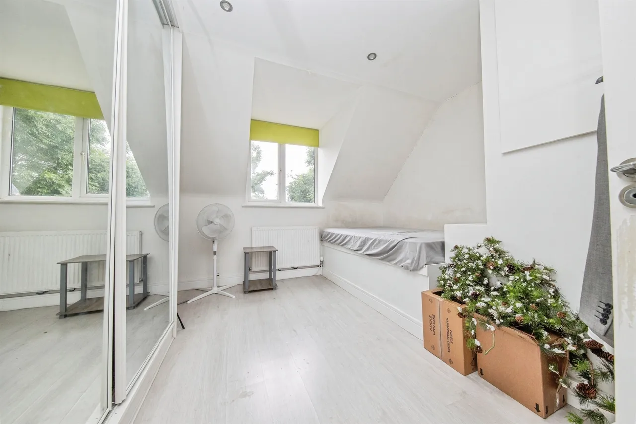 Harwich Road, Colchester, CO4, photo 8