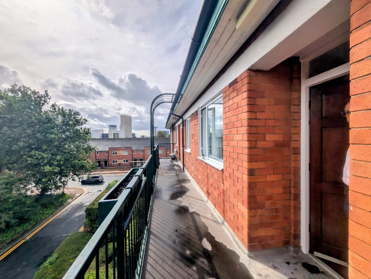 Redmires Court, Salford M5, photo 11