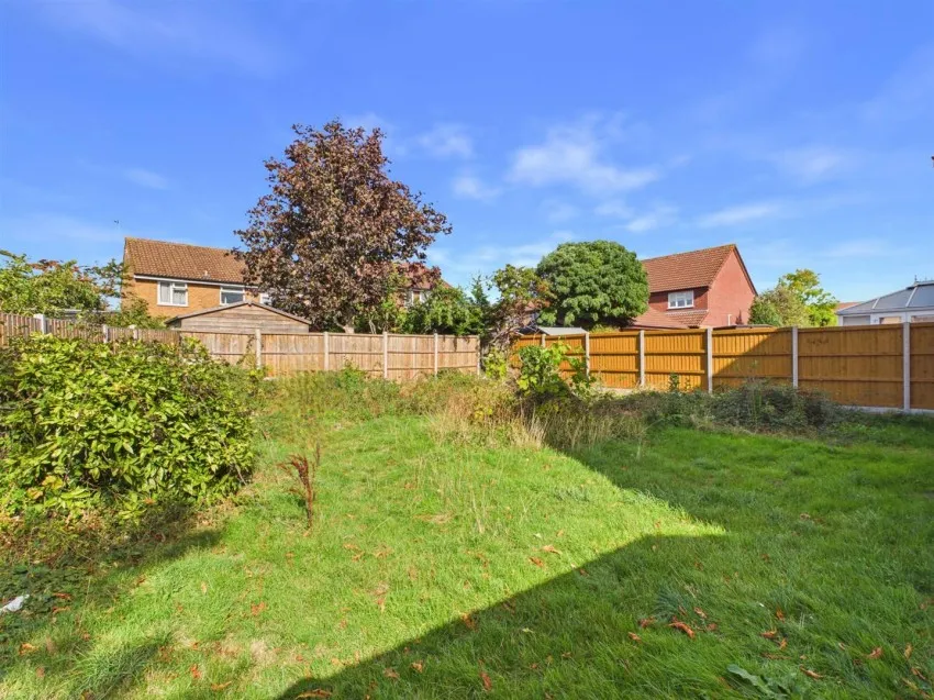 Honeysuckle Drive, Abbeymead, photo 13