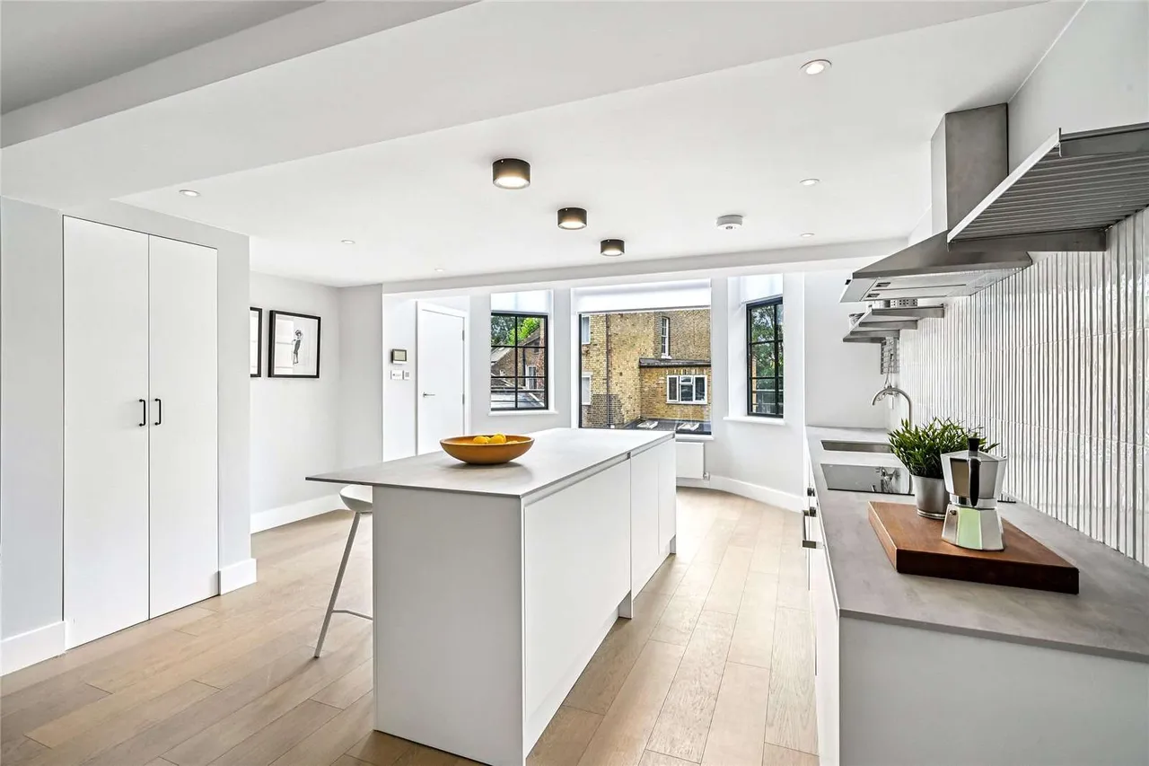 Caxton Gate, 32 Caxton Road, London, W12 8JS, photo 8