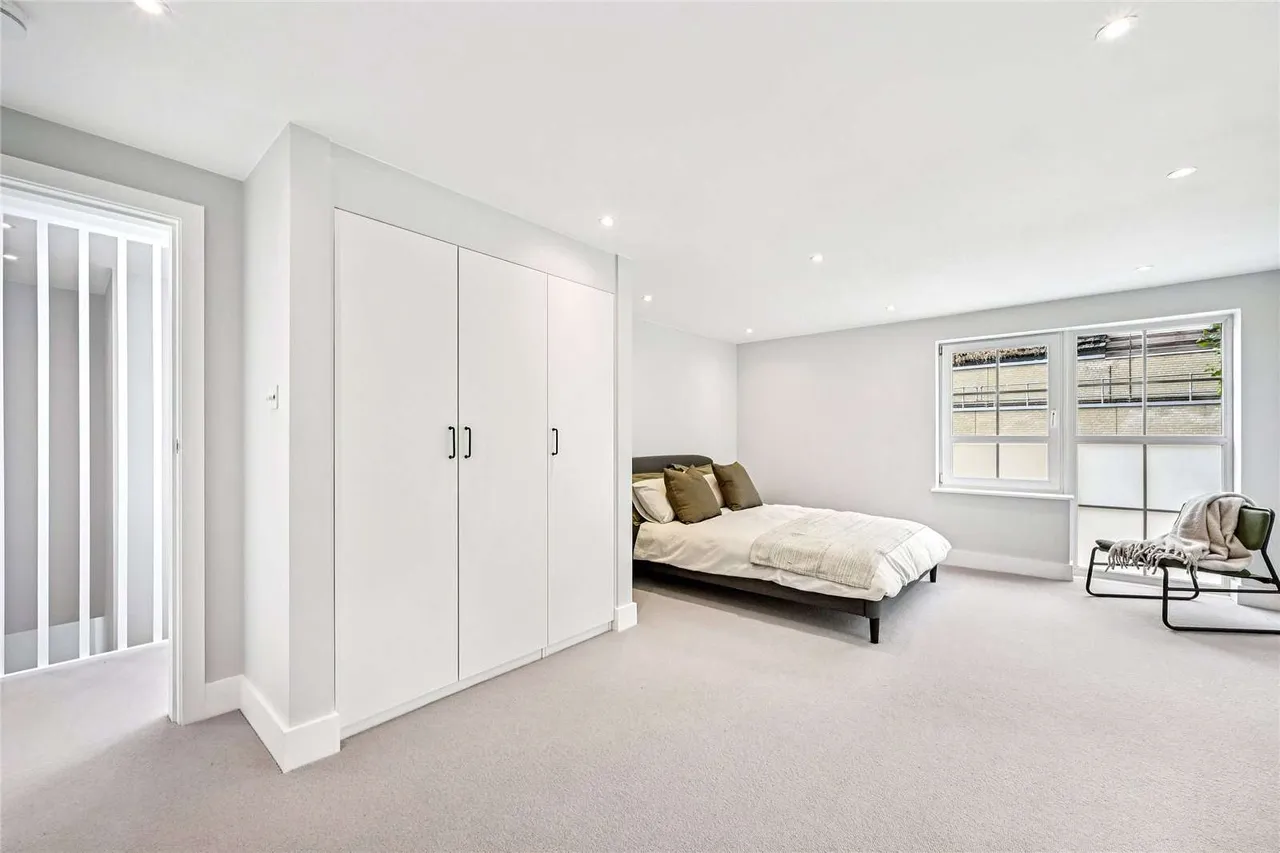 Caxton Gate, 32 Caxton Road, London, W12 8JS, photo 9
