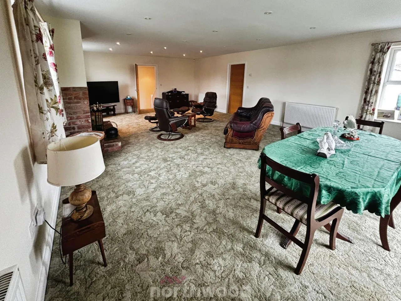 Mosscroft Lane, Hatfield Woodhouse, DN7, photo 6