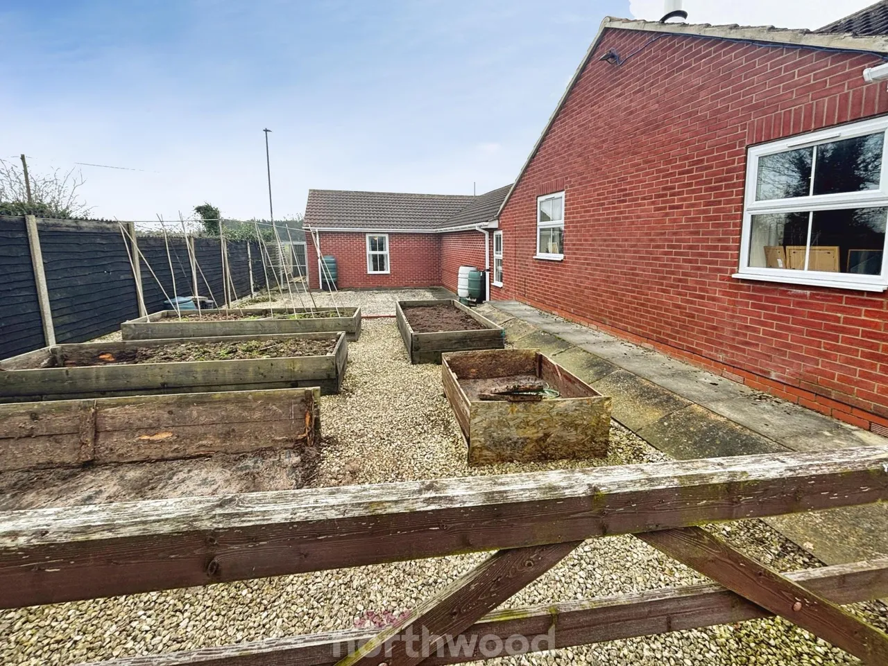 Mosscroft Lane, Hatfield Woodhouse, DN7, photo 9