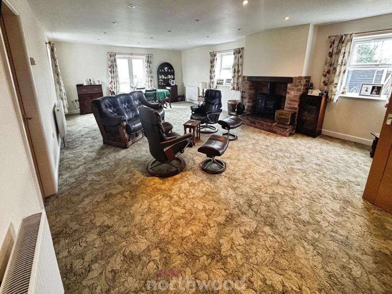 Mosscroft Lane, Hatfield Woodhouse, DN7, photo 13