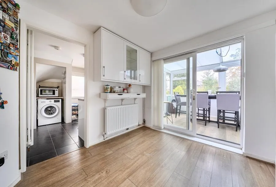 Benhams Drive, Horley, RH6, photo 23