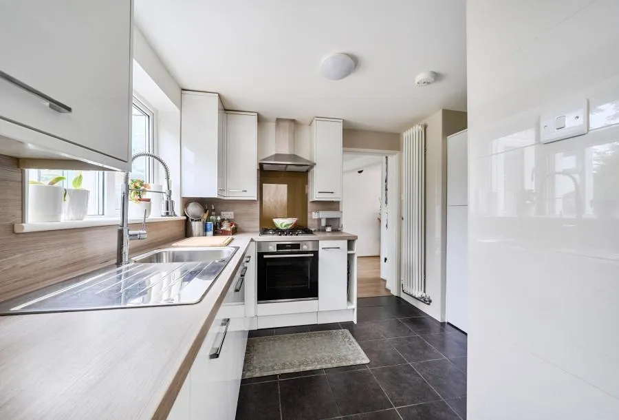 Benhams Drive, Horley, RH6, photo 19