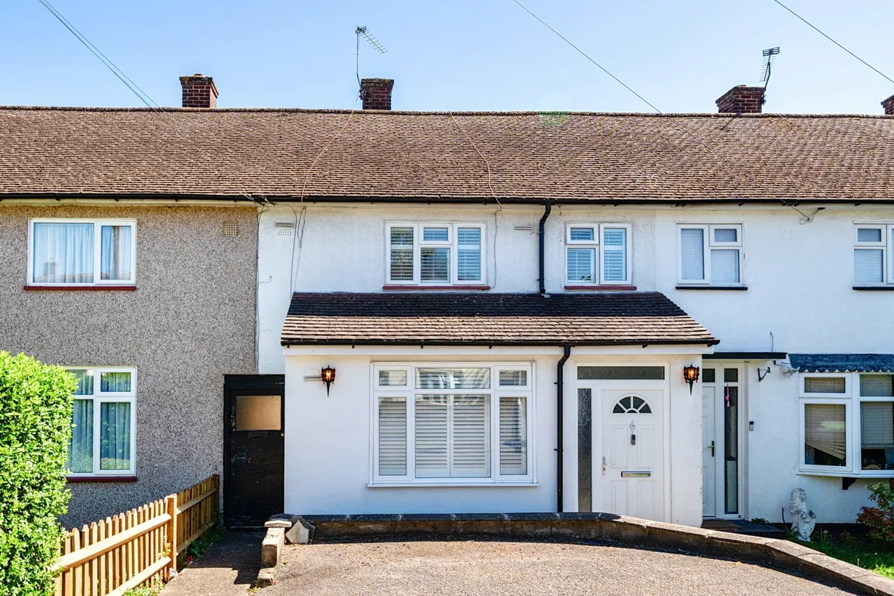 Muirfield Close, Watford Fees Apply, WD19, photo 4