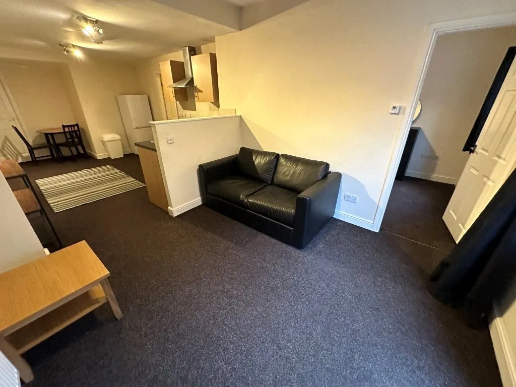 Borough Road, Middlesbrough, North Yorkshire, TS1, photo 8