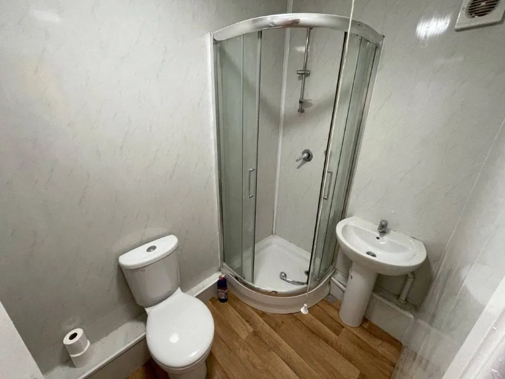Borough Road, Middlesbrough, North Yorkshire, TS1, photo 5