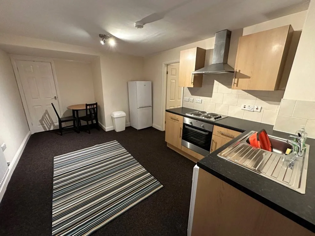 Borough Road, Middlesbrough, North Yorkshire, TS1, photo 7