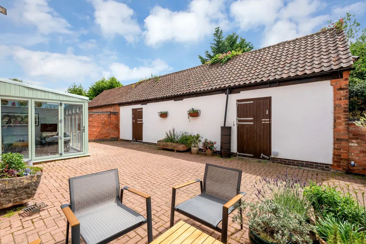 Main Street, Gunthorpe, NG14, photo 20