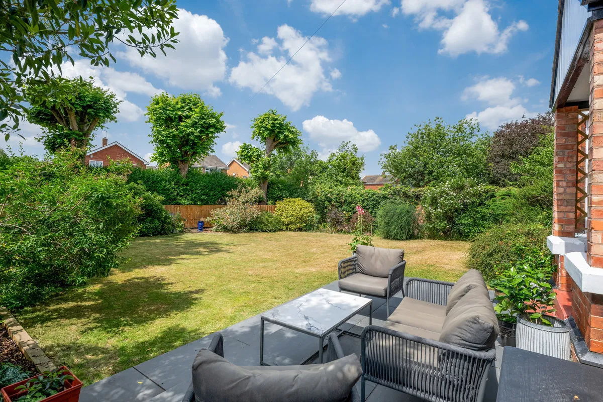 Main Street, Gunthorpe, NG14, photo 16