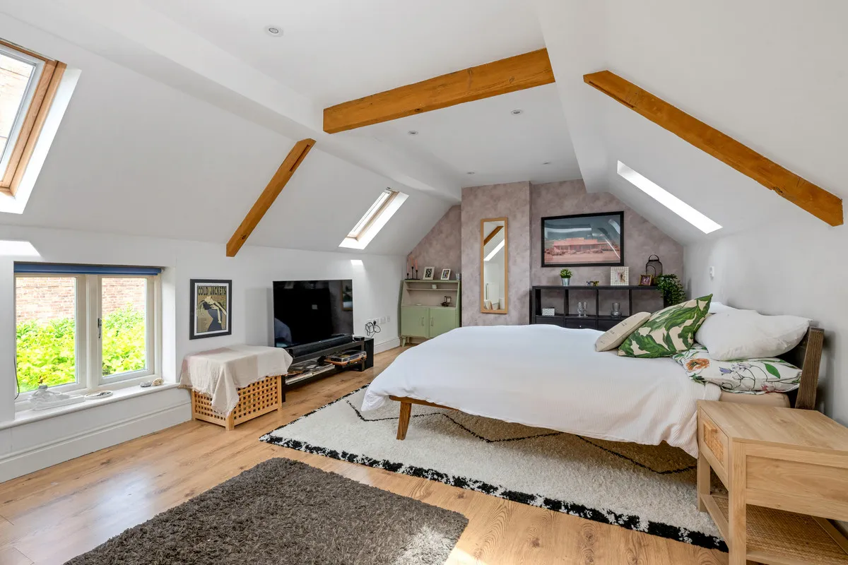 Main Street, Gunthorpe, NG14, photo 15