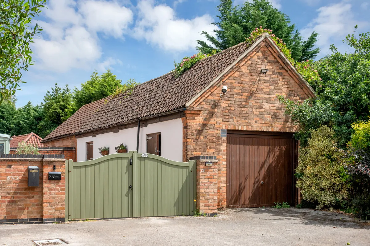 Main Street, Gunthorpe, NG14, photo 21