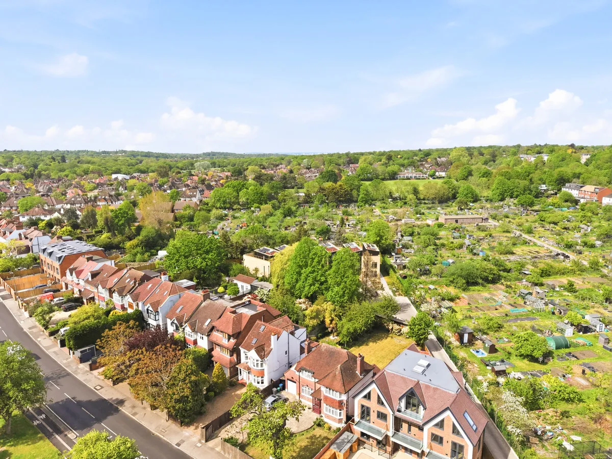 Coombe Lane, West Wimbledon, SW20, photo 23