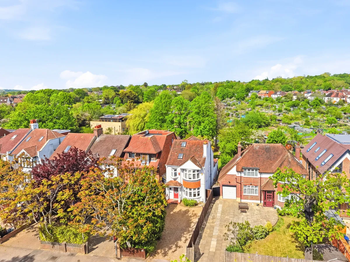 Coombe Lane, West Wimbledon, SW20, photo 3