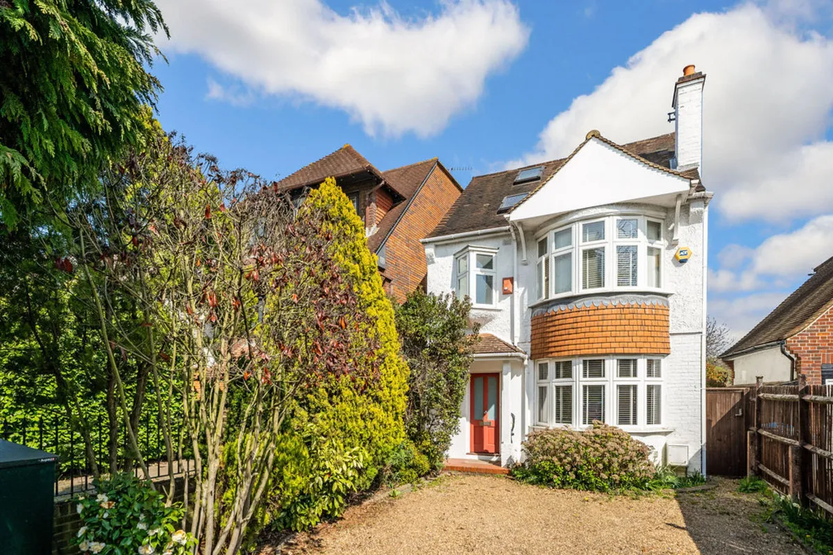 Coombe Lane, West Wimbledon, SW20, photo 2